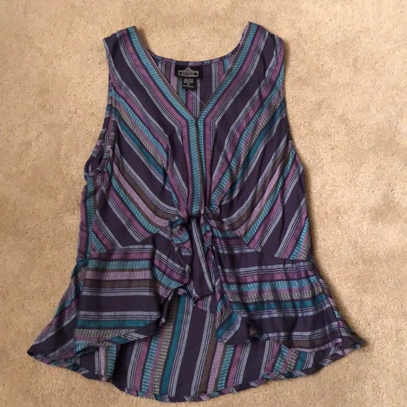 Tank top - Picture 1 of 1